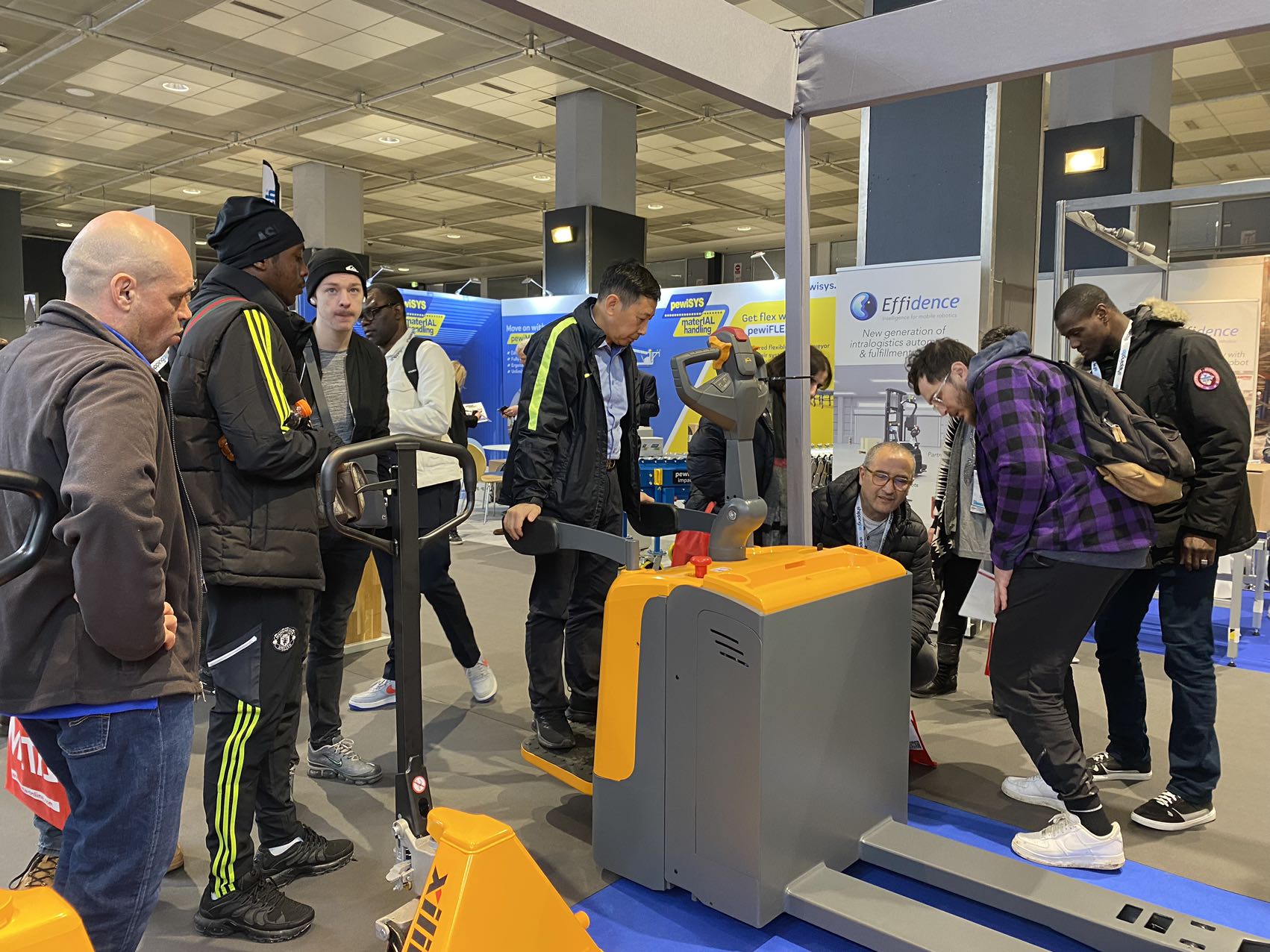 1719995920627524.jpg d7f18da15de204815501d166e3c23d3.jpg